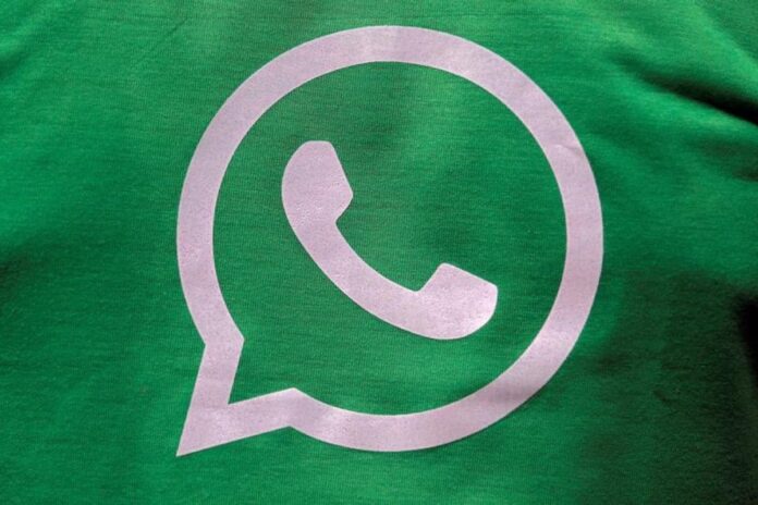 whatsapp-for-android-will-reportedly-let-users-choose-public-figures-for-meta-ai-voice-mode