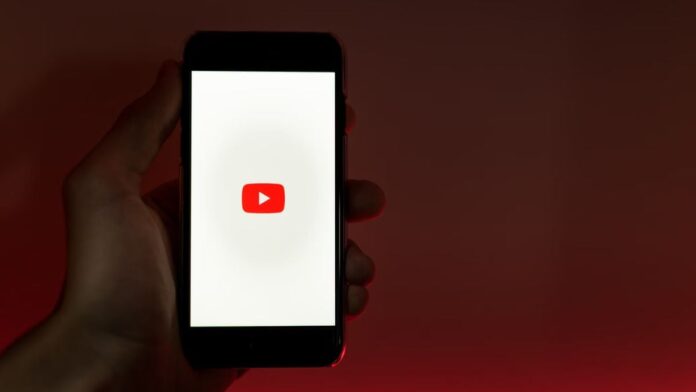 youtube-introduces-conversational-ai-feature-to-premium-subscribers-using-android-devices