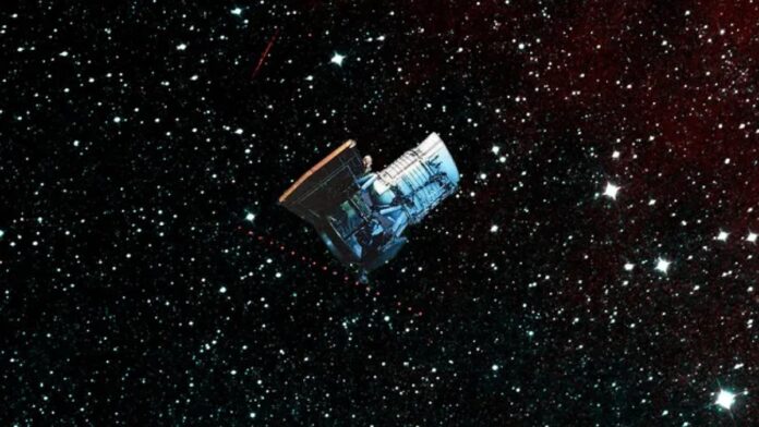 nasa’s-15-year-old-neowise-spacecraft-re-enters-earth’s-atmosphere-after-15-years-in-space